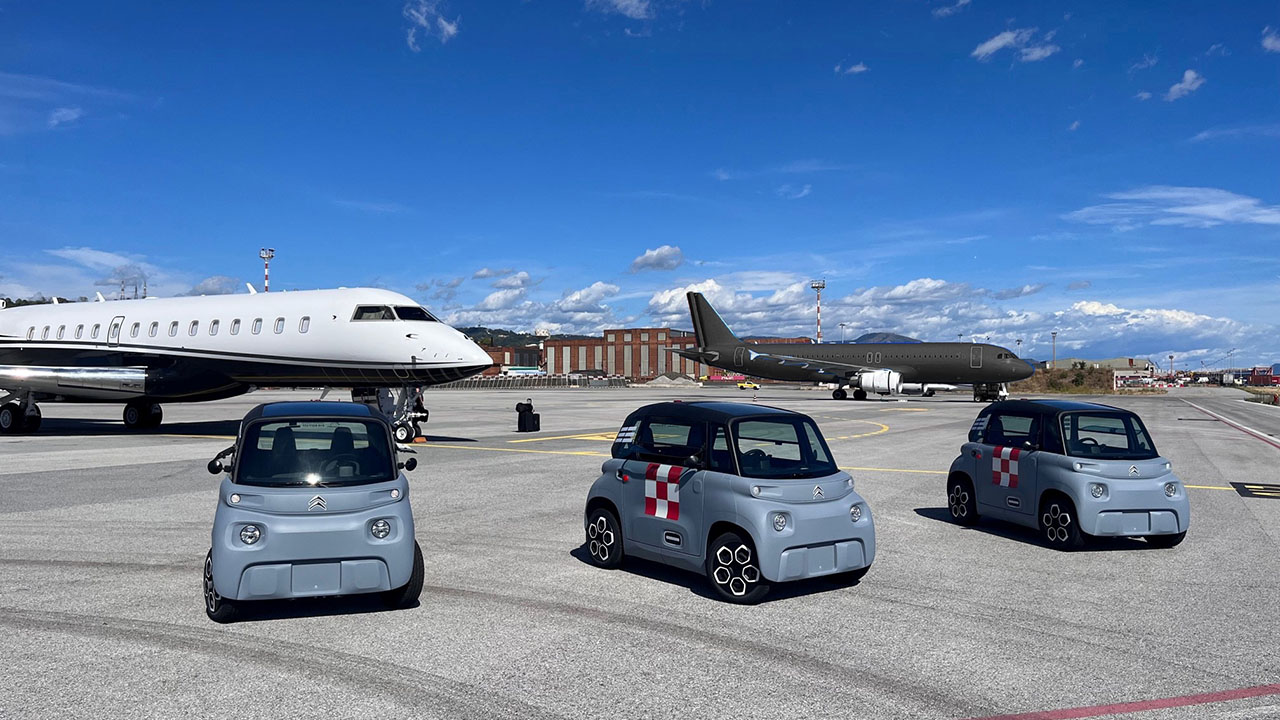 Tre Citroën Ami entrano in servizio al Genova City Airport. Caratteristiche perfette per il lavoro quotidiano