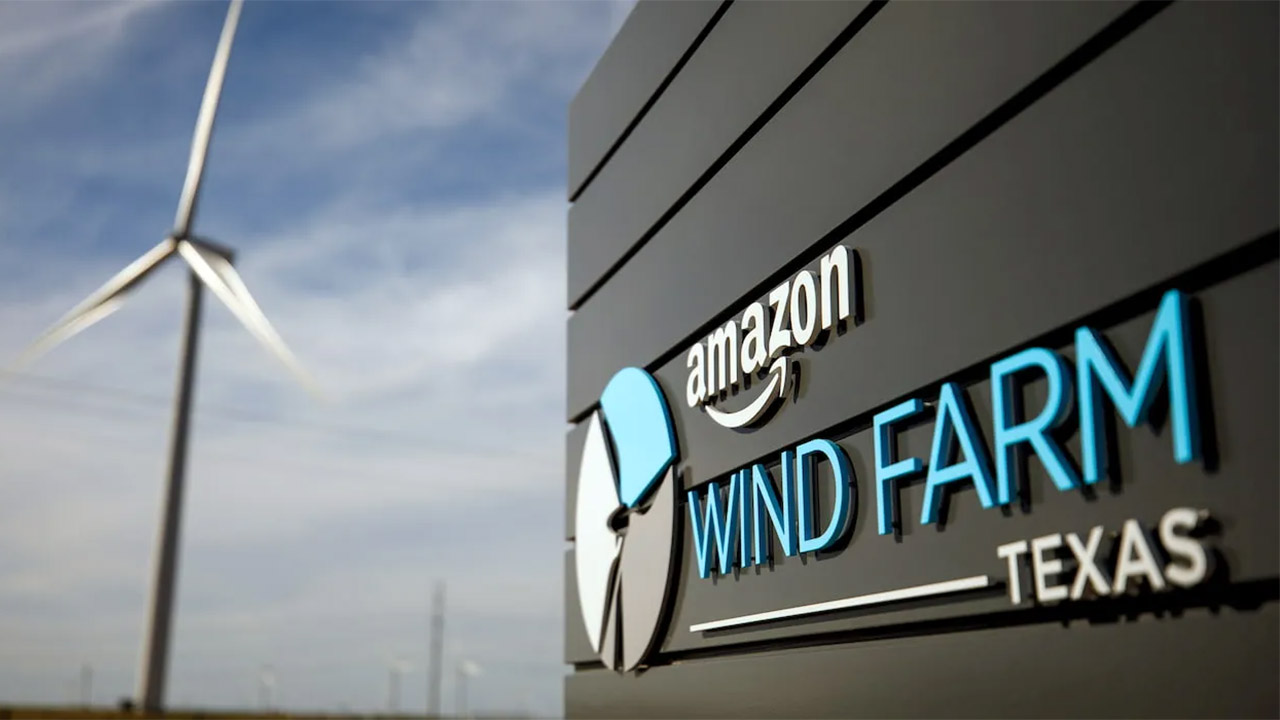 Amazon, nuovo record per energia rinnovabile generata nel 2022. Resta l'azienda numero 1 al mondo