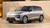 BYD Denza N8 e la super batteria: 130 kWh per 1.003 km di autonomia
