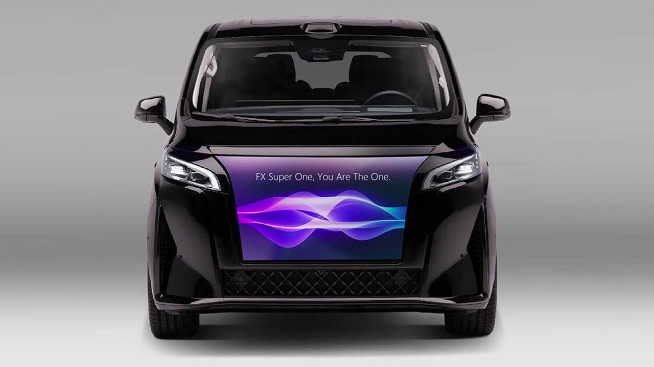 FX Super One: il Minivan Elettrico di Faraday Future che sorride (letteralmente) grazie alla griglia frontale a LED!