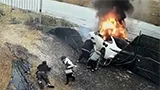 Terribile incidente in Cina, ecco perch&eacute; le maniglie elettroniche sono state vietate | Video