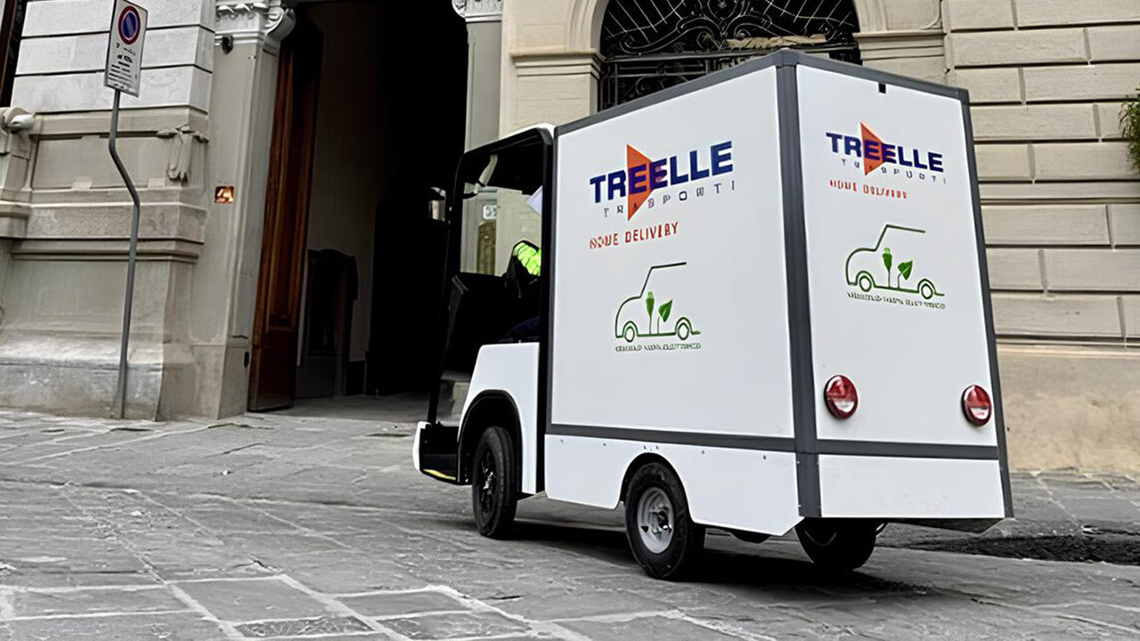 Amazon porta a Firenze una prima italiana: cargo e-bike per le consegne