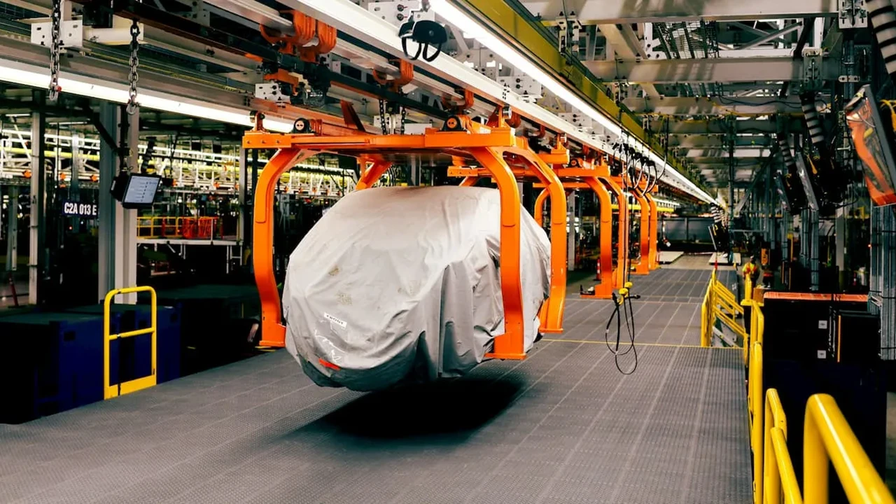 Il nuovo pick-up elettrico di Ford &egrave; pronto: Fathom coster&agrave; 28.000 dollari