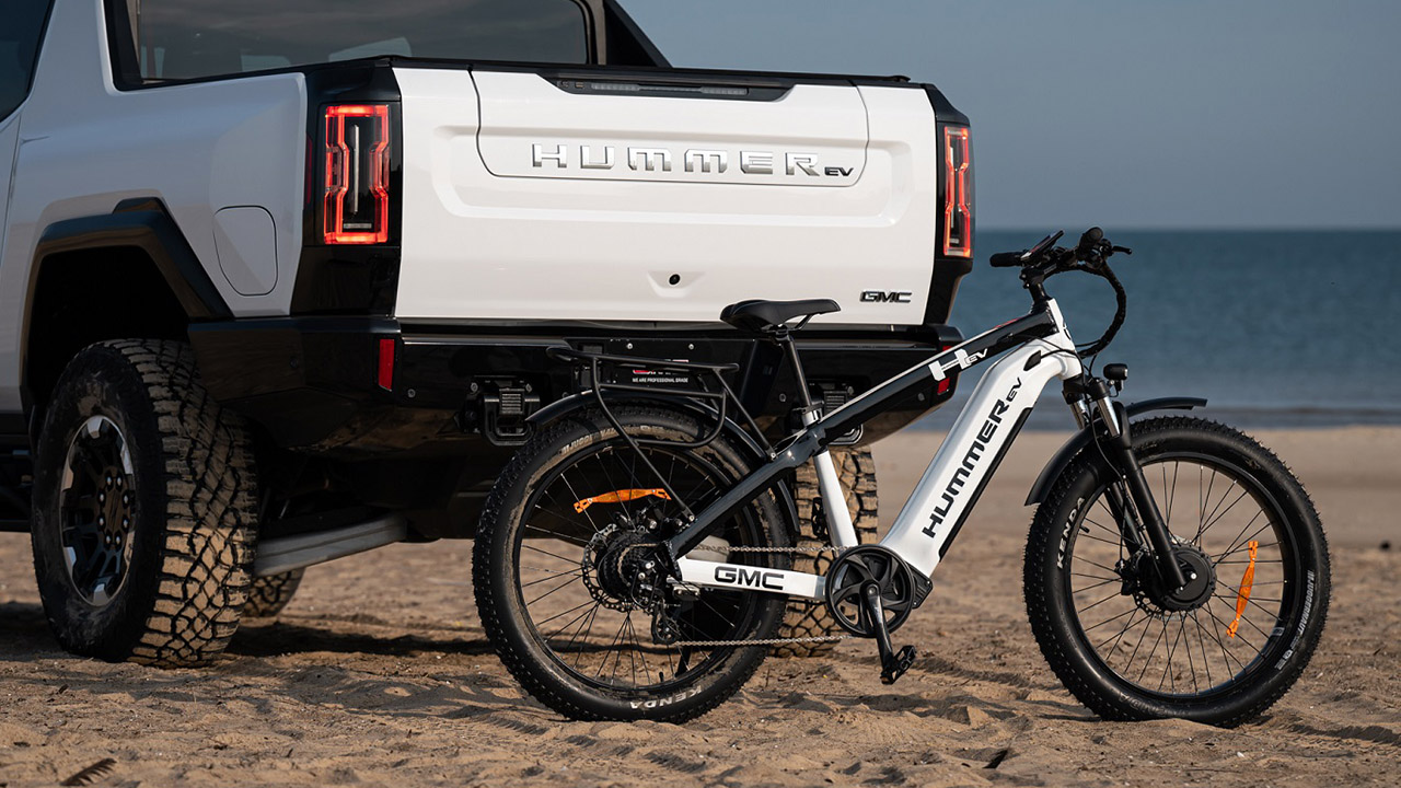 L'Hummer elettrico diventa e-bike: GM svela Hummer EV All-Wheel-Drive