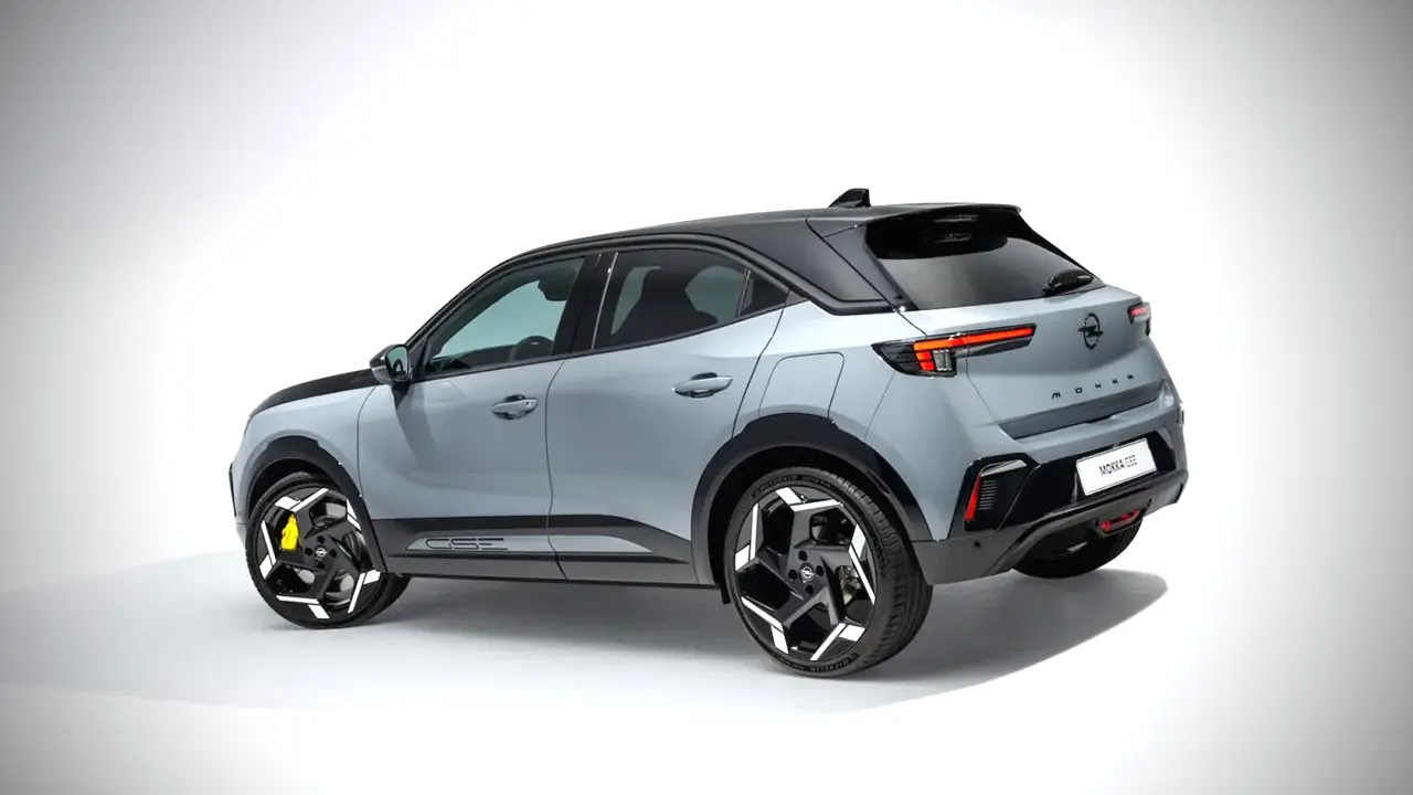 L'elettrico con differenziale Torsen arriva su Opel Mokka GSe: 280 CV e 54 kWh