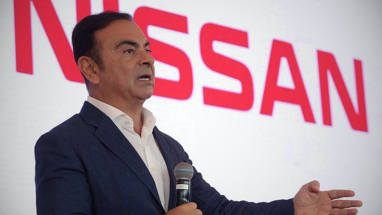 Il fuggitivo Carlos Ghosn critica Nissan: "non ha visione del futuro"