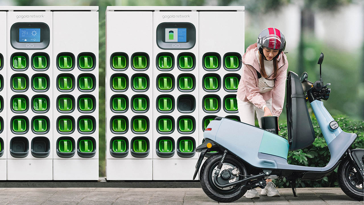 Continua il successo di Gogoro: raggiunti 500.000 abbonati al servizio di scambio batteria