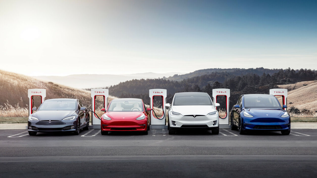 Tesla svela quello che potrebbe essere il Supercharger V4