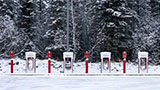 Tesla Supercharger aperti a tutti, si aggiungono anche quelli islandesi