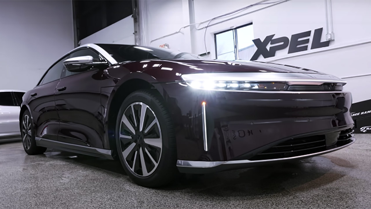 Lucid Motors Air, ha davvero la qualità di un'auto da 140.000 dollari? Il test per scoprirlo | Video