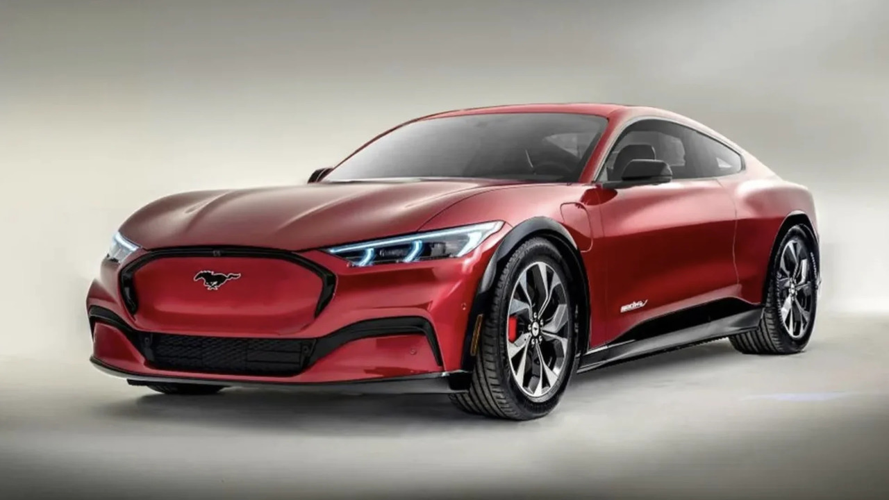 Ford Mustang Mach - E, la seconda generazione potrebbe arrivare nel 2026