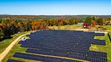 Nexamp ha un'idea per attivare un campo fotovoltaico più velocemente, ed è molto semplice