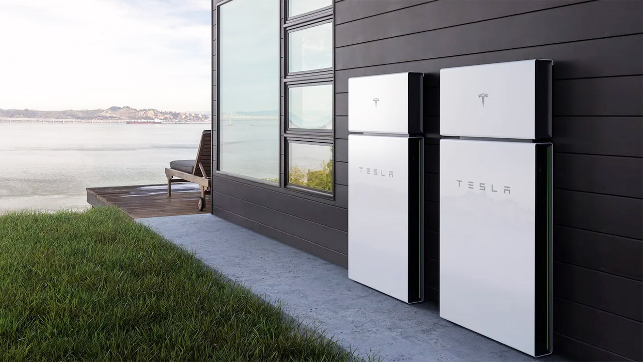 Tesla pronta a lanciare la batteria domestica Powerwall 3: fino a 11,5 kW di potenza