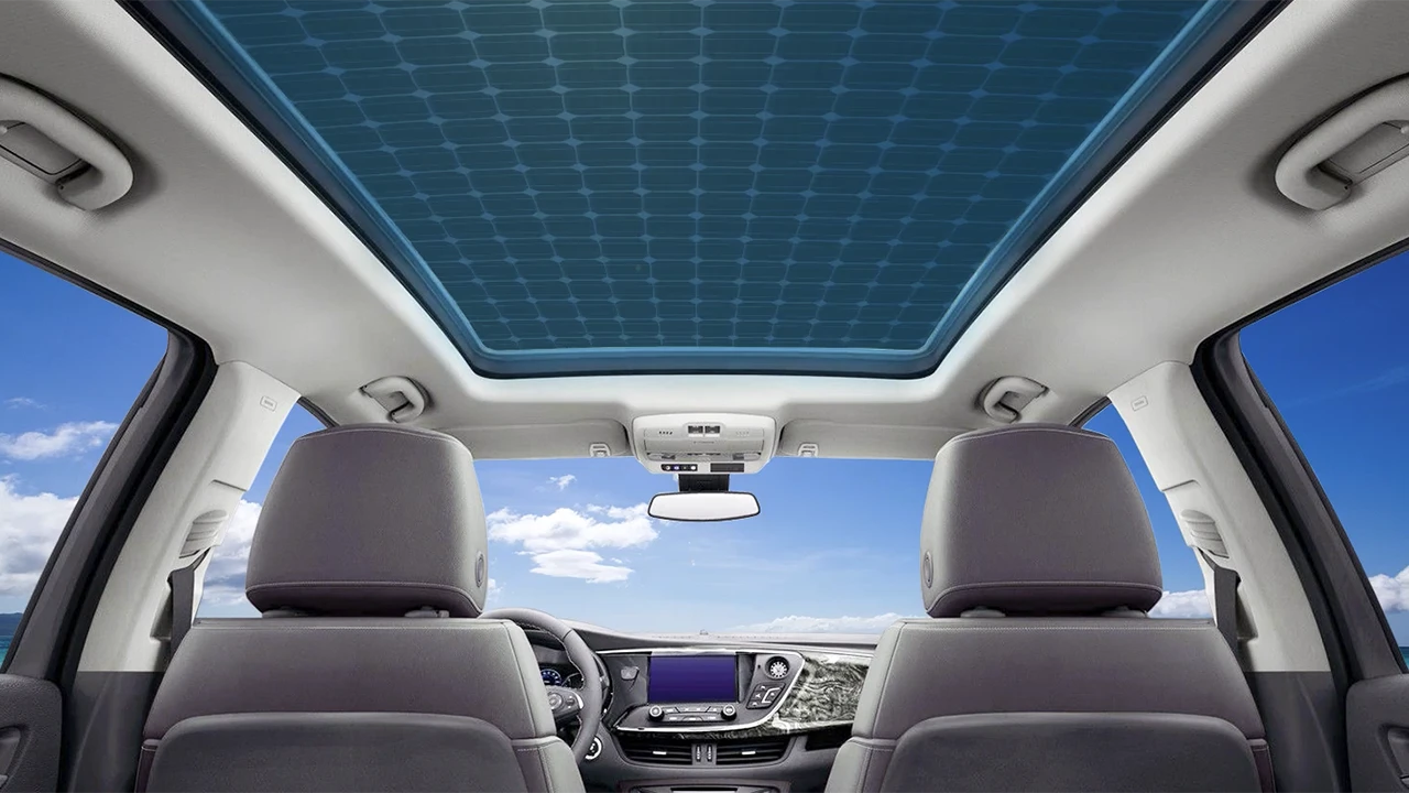 Dalla Cina arriva (di nuovo) l'auto solare fotovoltaica, ma come funziona?