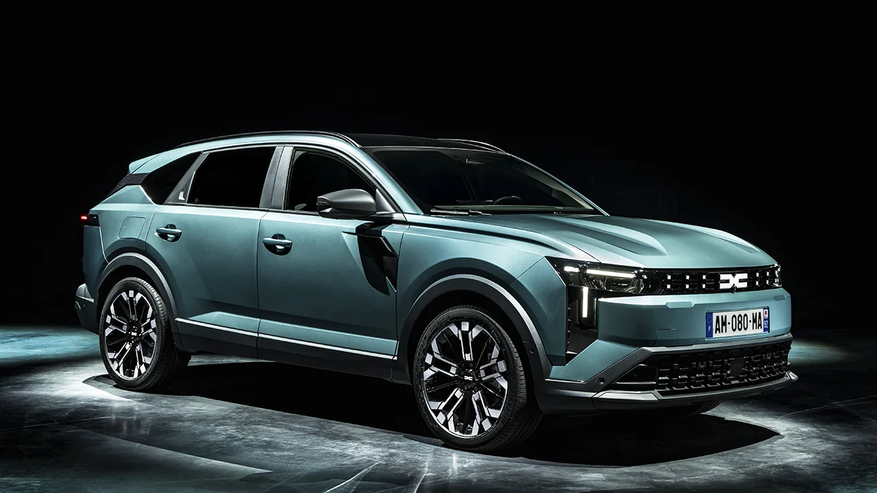 Dacia Striker in anteprima: nuovo modello, nuovo segmento, ma sempre praticit&agrave; e prezzo super