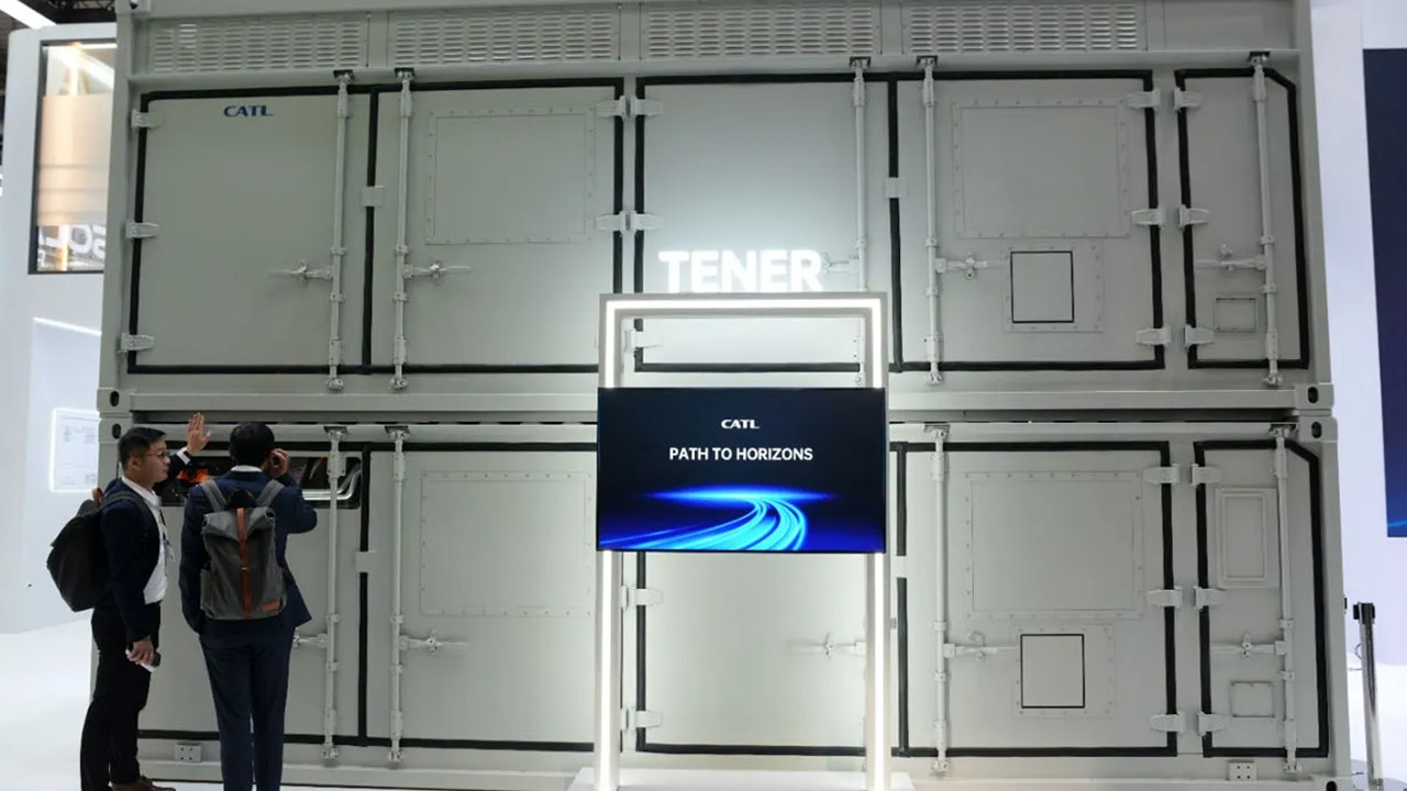 CATL presenta l'imponente Tener Stack: accumulo da 9 MWh da ricomporre a destinazione