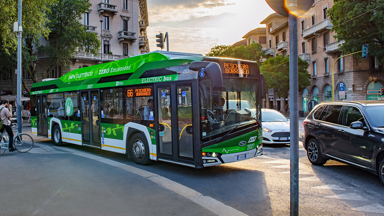 ATM Milano, arrivano altri 75 bus elettrici di Solaris. Il totale sale a 215