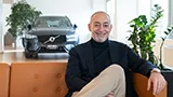 Volvo tira le somme del 2025: "le nuove regole non cambiano nulla, l'elettrico resta al centro"