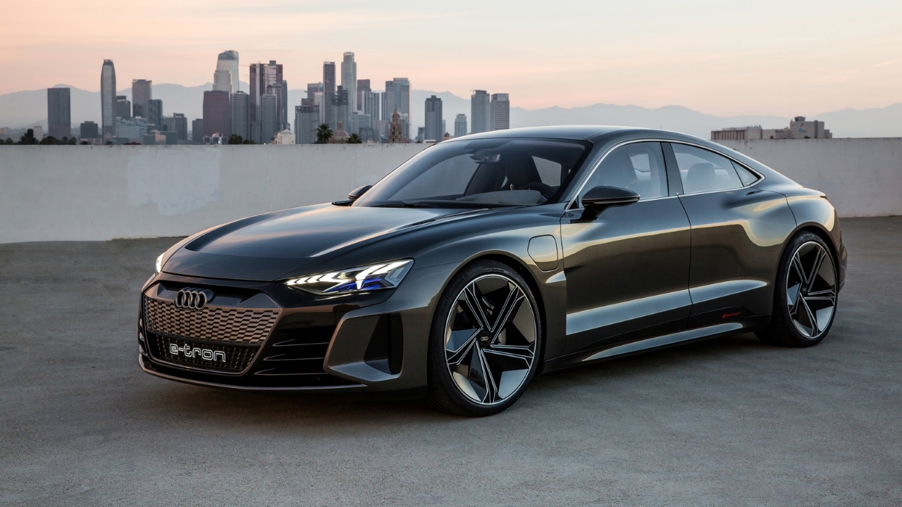 Audi e-tron GT e Porsche Taycan sono due EV da 600 CV che si ricaricano a 800 V in pochi minuti
