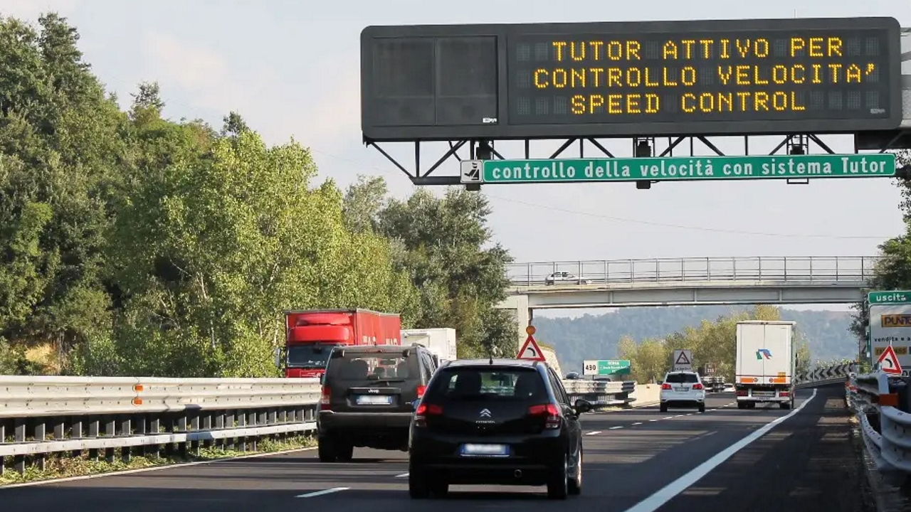 Nuovi Tutor in autostrada: 26 tratte aggiunte al monitoraggio della velocità, in totale ora sono 178