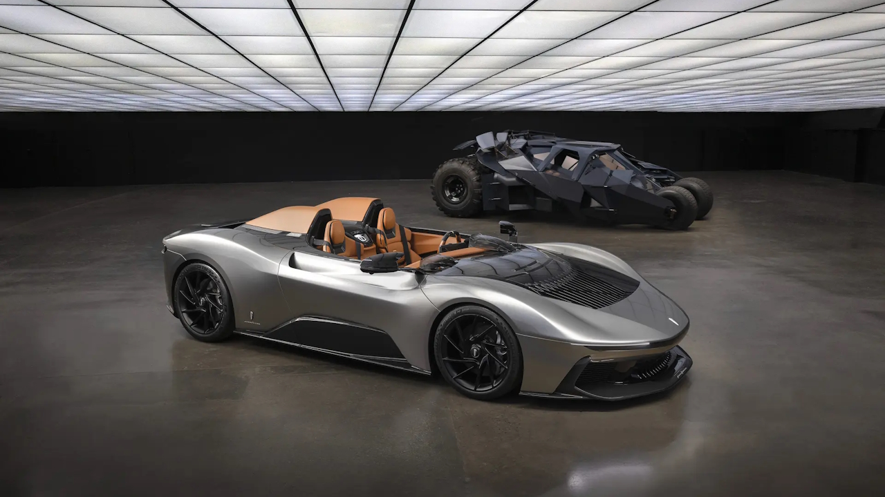 Automobili Pininfarina B95 Gotham si ispira a Batman e ha un motore elettrico da 1.900 CV