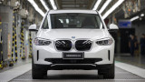 BMW avvia la produzione del SUV elettrico iX3: in un video la linea di assemblaggio operativa