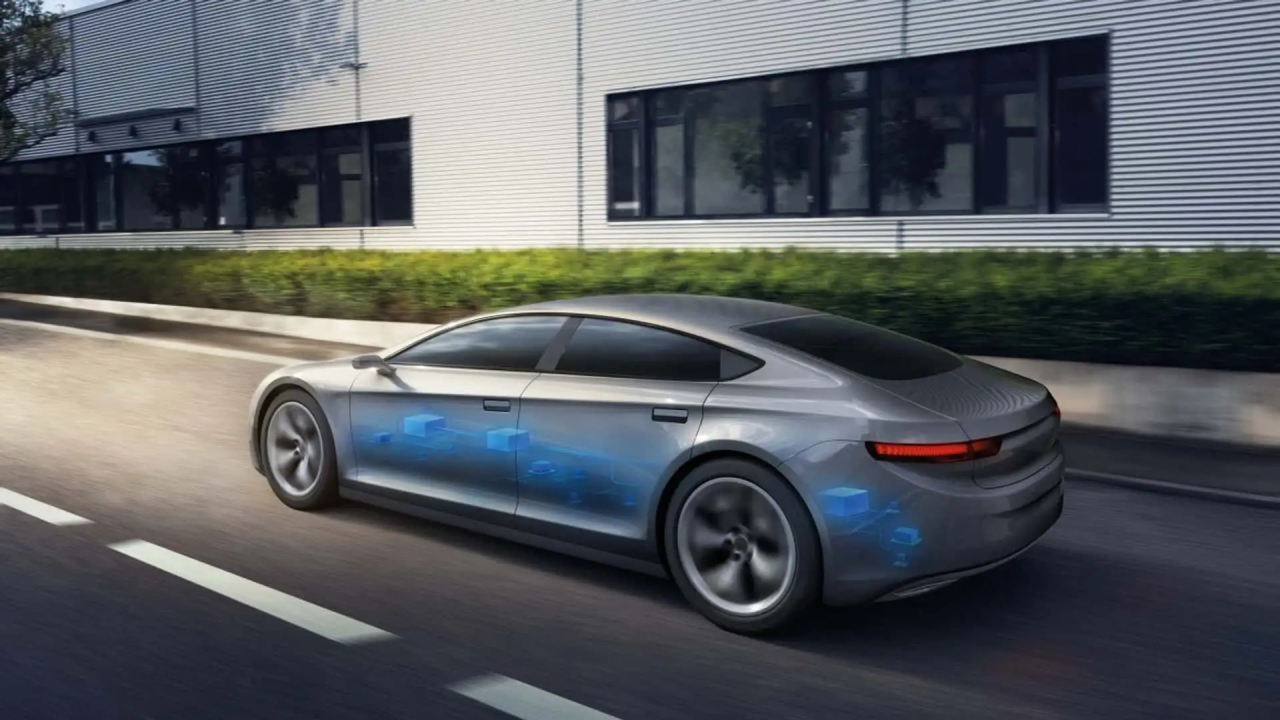 Bosch, al CES 2024 una centralina unificata per l'auto del futuro