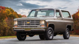 Chevy K5 Blazer-E, l'iconico fuoristrada diventa elettrico con un kit ufficiale General Motors