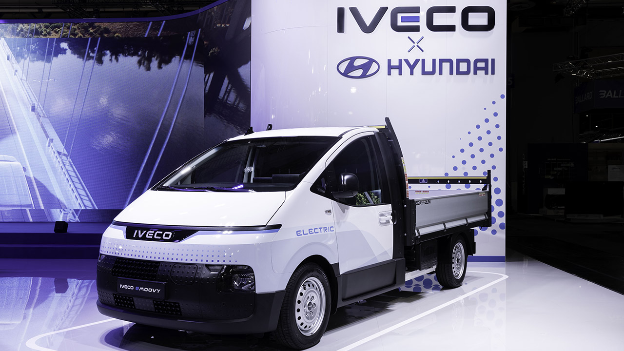 Hyundai e Iveco presentano eMoovy, furgone con 800 volt e dotato di V2L