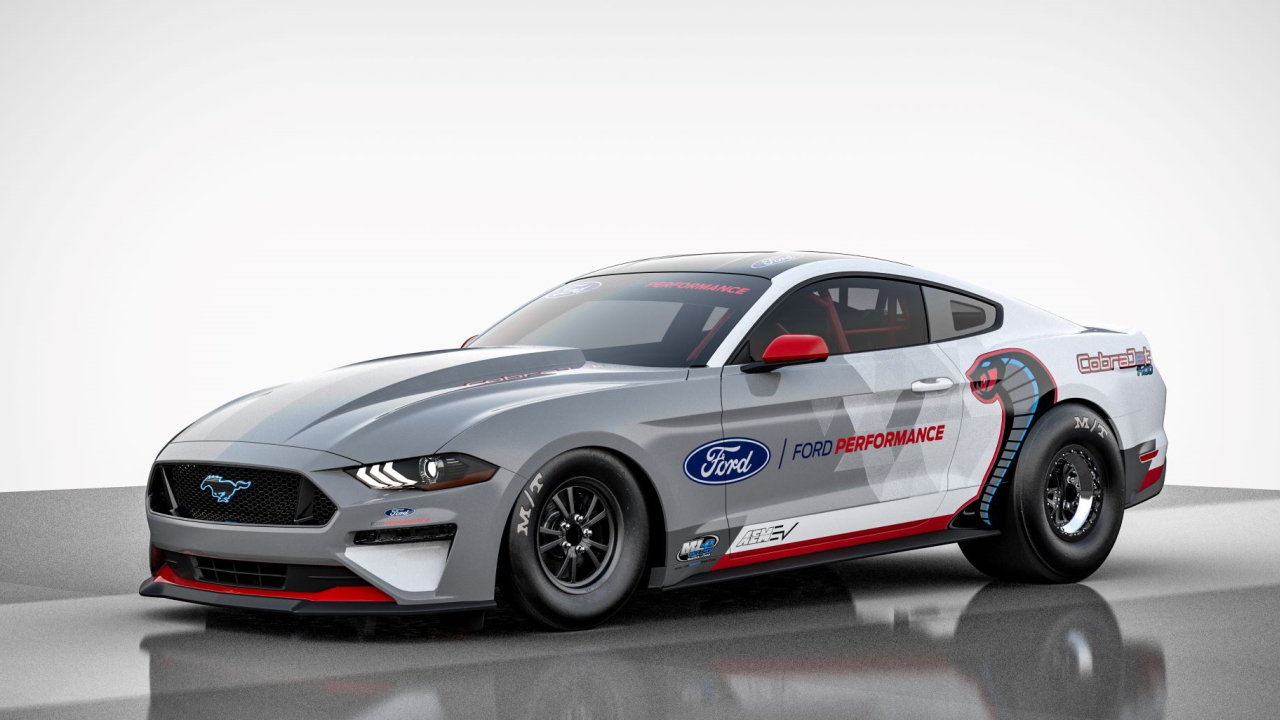 Ford Mustang Cobra Jet, una drag racer completamente elettrica
