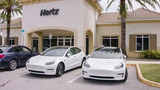 Hertz mette in svendita le sue Tesla, con prezzi a partire da 16 mila dollari  