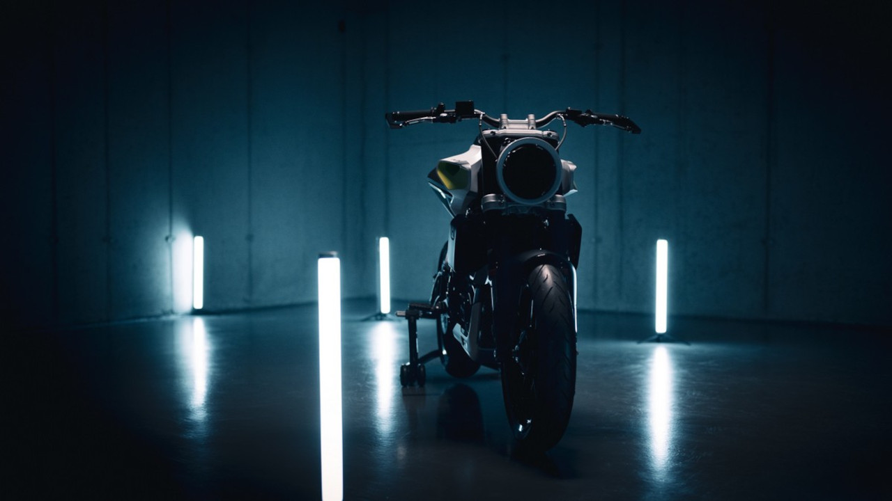 Husqvarna e-Pilen, moto elettrica concept con batteria modulare sostituibile