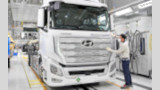 Hyundai: nuova versione del camion a idrogeno Xcient