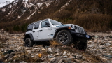 Nuova Jeep Wrangler 4xe: il 4x4 diventa elettrico