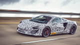 McLaren, entra nella fase finale di test la supercar ibrida ad alte prestazioni