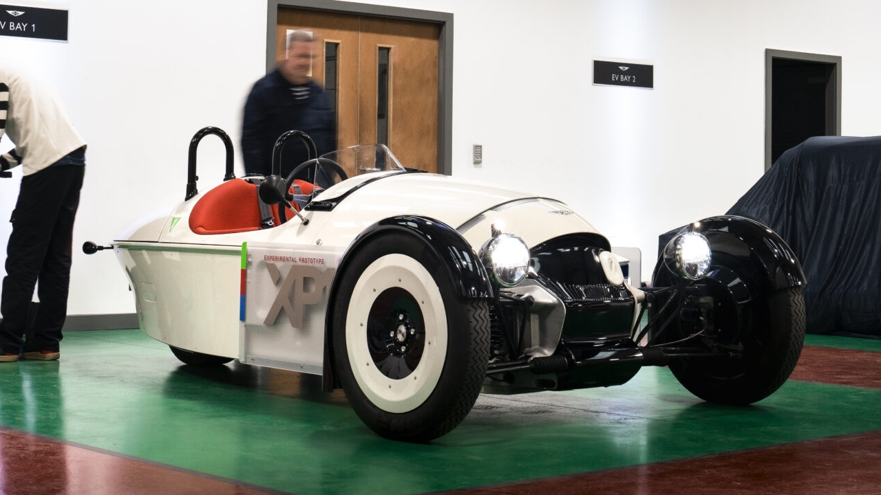 Morgan: prototipo di Super 3 elettrico per una produzione che guarda al futuro