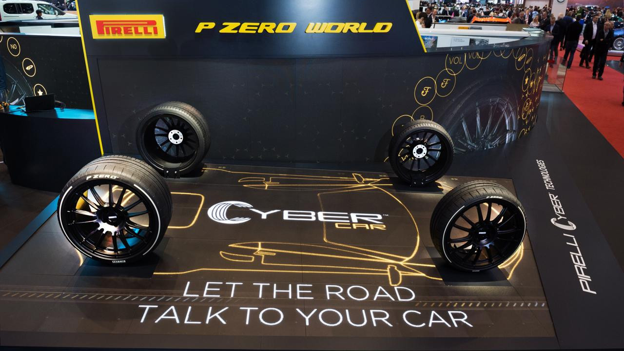 Pirelli Cyber Car, innovativo sistema per far dialogare gli pneumatici con l'autovettura