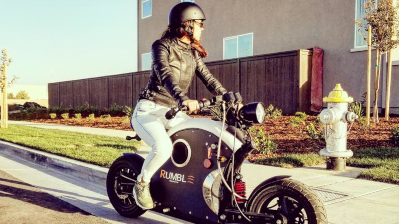 Rumble Motors, la moto elettrica che ''suona'' come una classica: con altoparlanti integrati