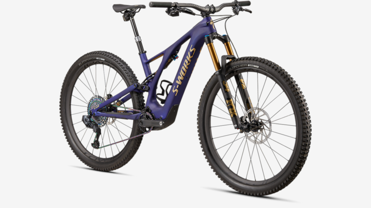 Specialized presenta l'e-bike MTB ultraleggera da soli 17,3 kg: ecco la serie Turbo Levo SL