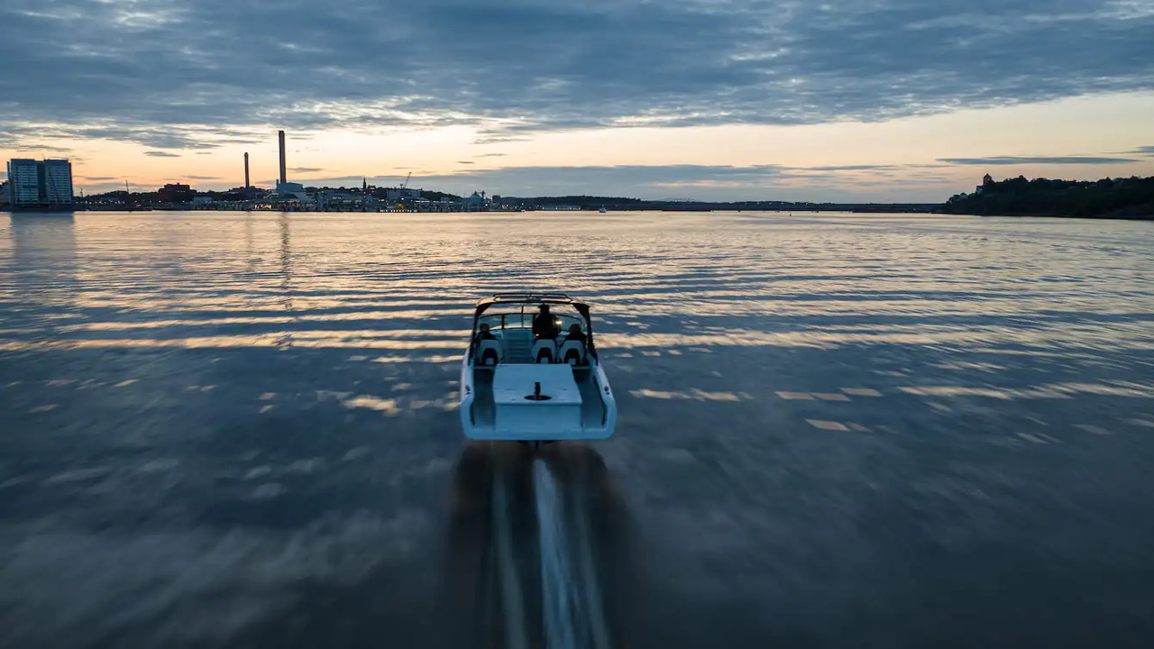 L'elettrica Candela C-8 Polestar Edition straccia un altro record di autonomia navale 