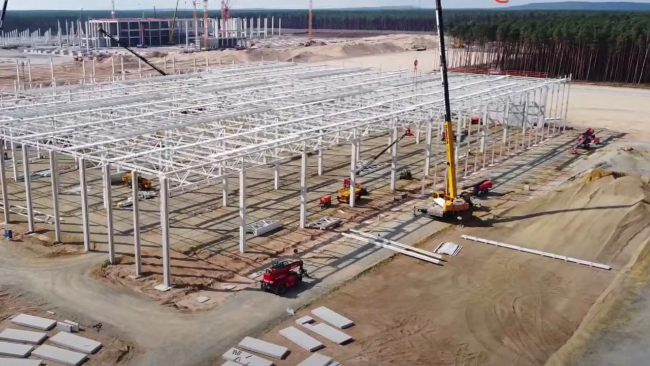 Tesla Gigafactory di Berlino, procedono spediti i lavori: ecco un video della situazione attuale