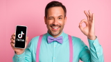 TikTok non è più solo per giovani: la crescita record degli over 45 e il ruolo dei creator Gen X
