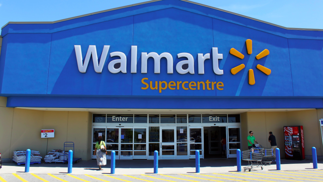 Walmart sviluppa il carrello robotico che aiuta a fare la spesa