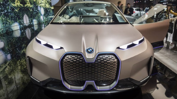 BMW iNext