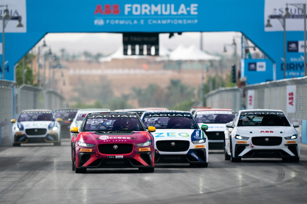 Jaguar I-Pace eTROPHY