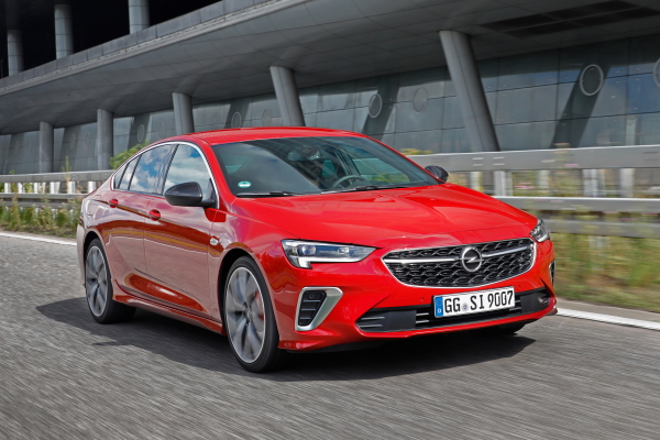 Opel Insignia GSi