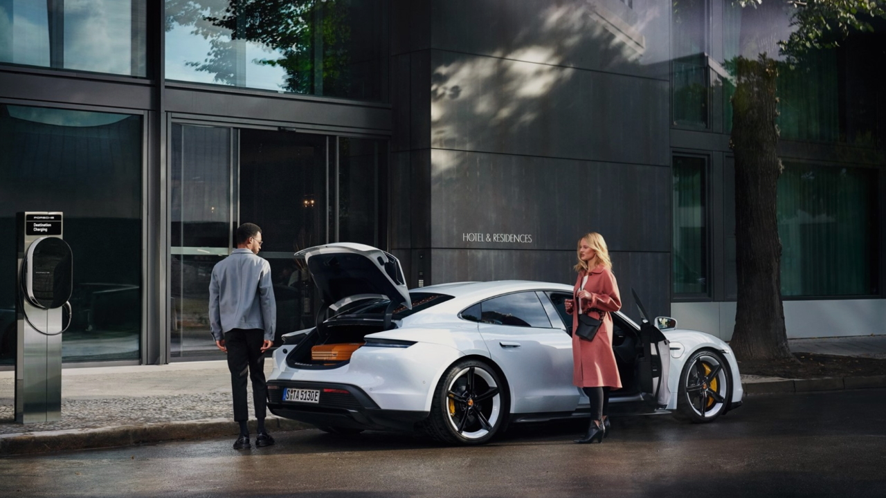 Porsche Destination Charging