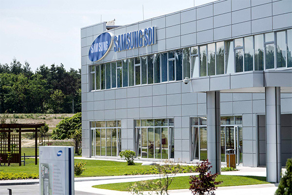 Samsung SDI produzione batterie europa stabilimento Gd Ungheria